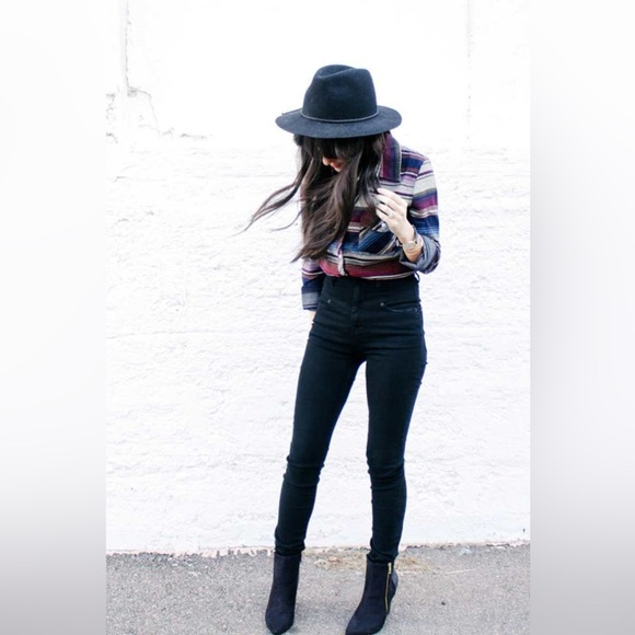 Roxy Camp Site Multi Striped Long Sleeve Top - Size M - Picture 7 of 7